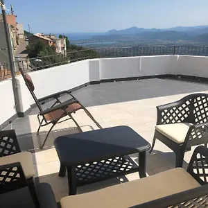 Serraenna Bedrooms Bed and breakfast